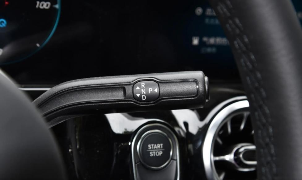 奔驰eqa级2023款落地多少钱,了解奔驰eqa最新款