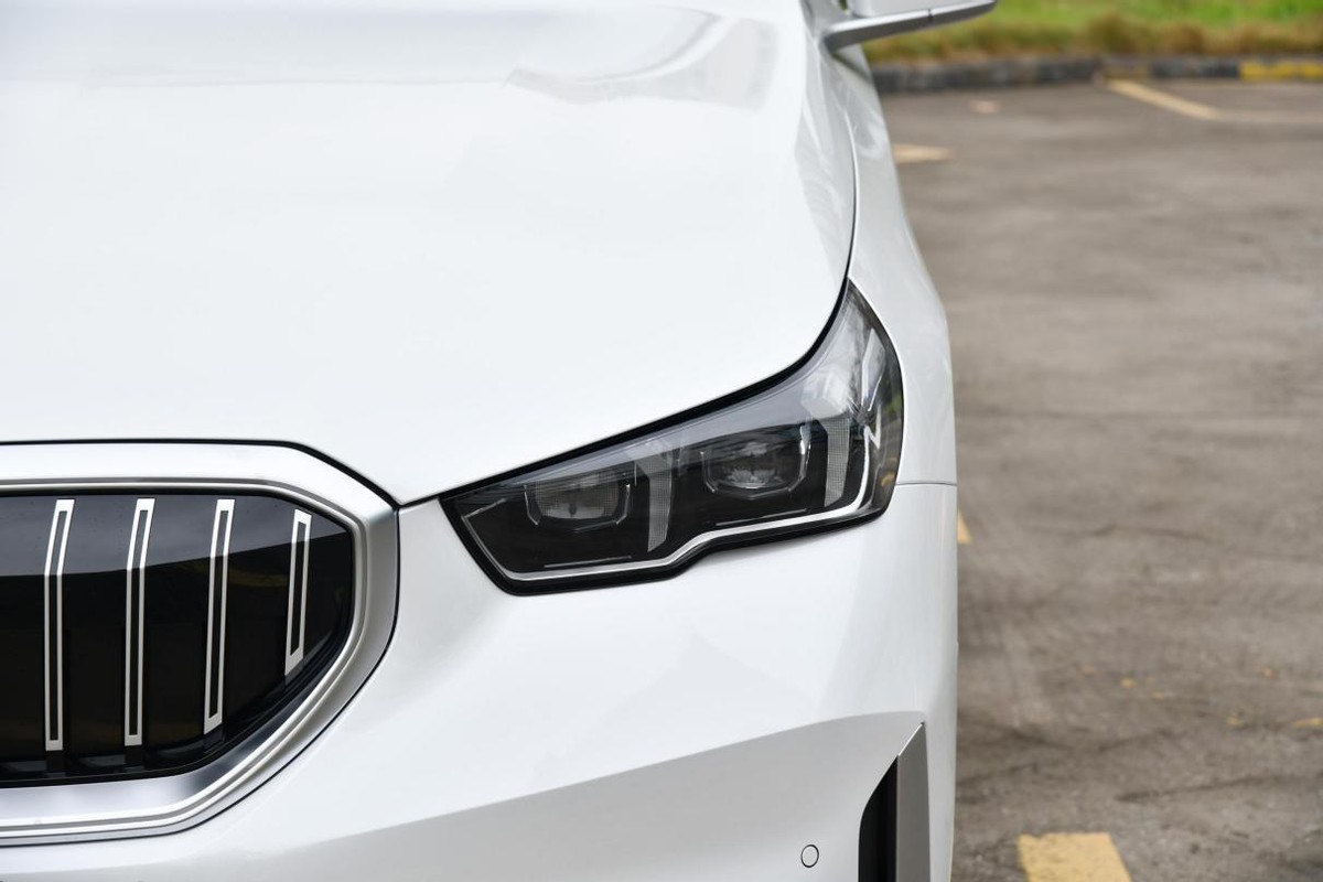 全新一代宝马5系解析,新款宝马5系实车沉稳大气