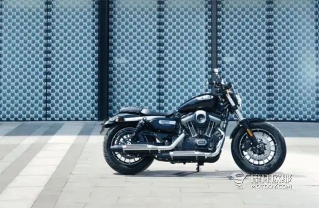 看透新威骑，中国首个生产2000cc巡航车的厂家是什么来历