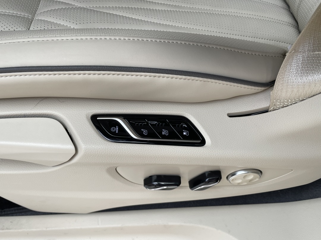 试驾岚图梦想家增程版,最新岚图梦想家深度试驾