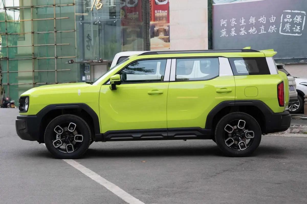 顶配接近15万，搭载四驱系统+越野模式，哈弗酷狗值得入手吗？