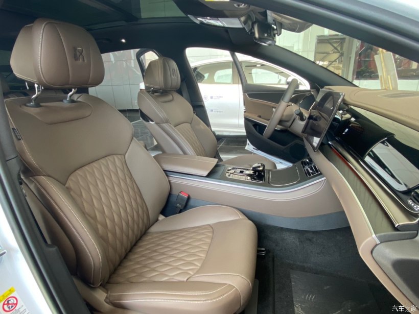 比亚迪汉白是珍珠白,比亚迪汉冰川蓝和白色