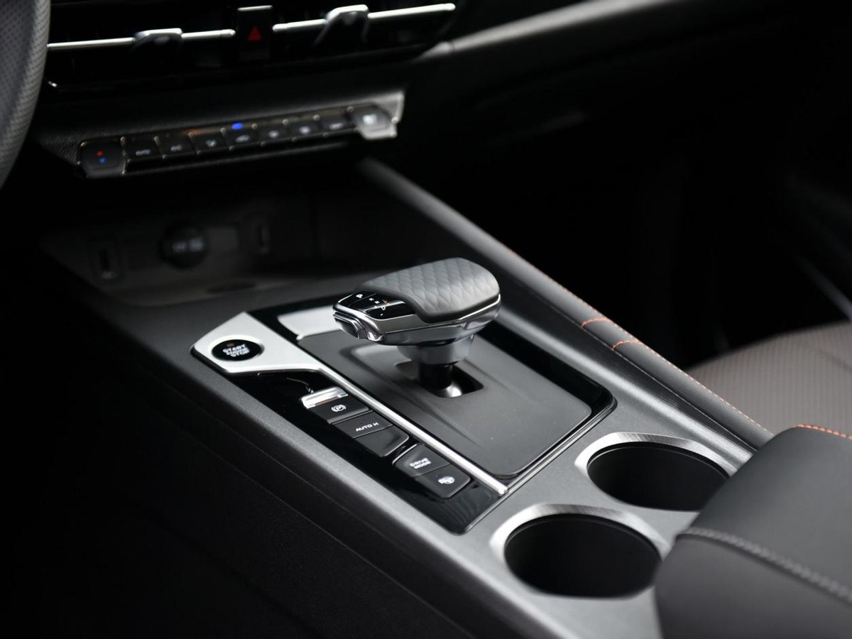 欧尚x7plus七座可选吗,欧尚x7plus值得年轻人买吗