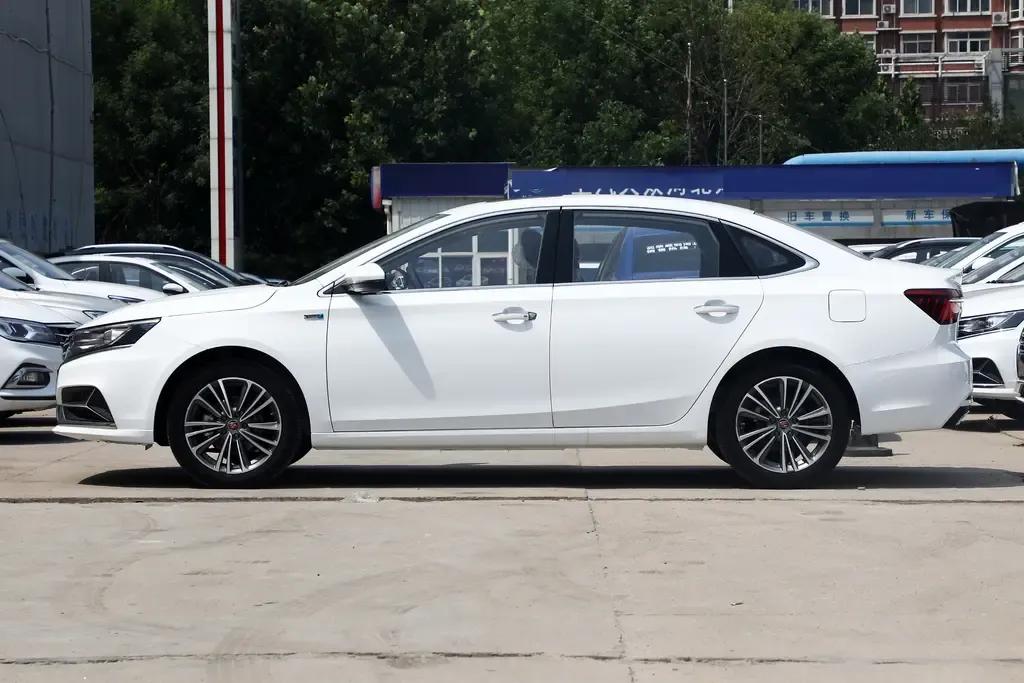 荣威i6全新1.5t发动机,荣威i6三缸深度评测