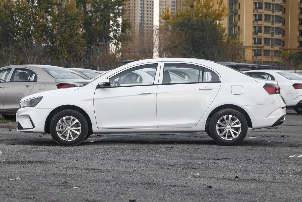 帝豪外观装饰,吉利帝豪怎么装饰