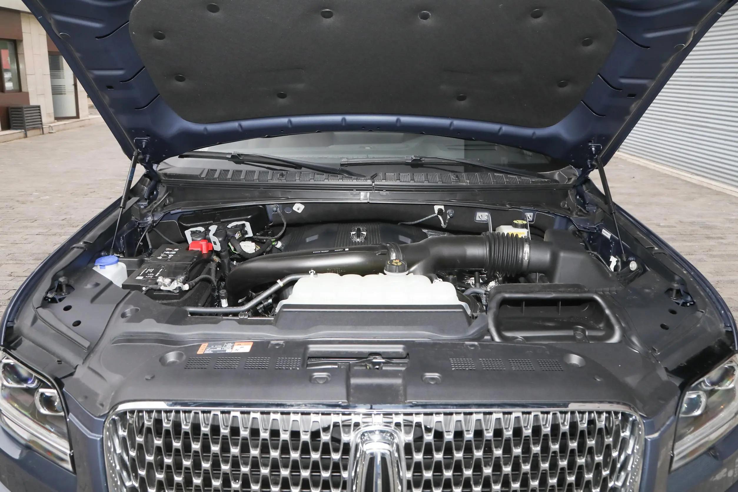 3.5t四驱,2.0t+9at四驱