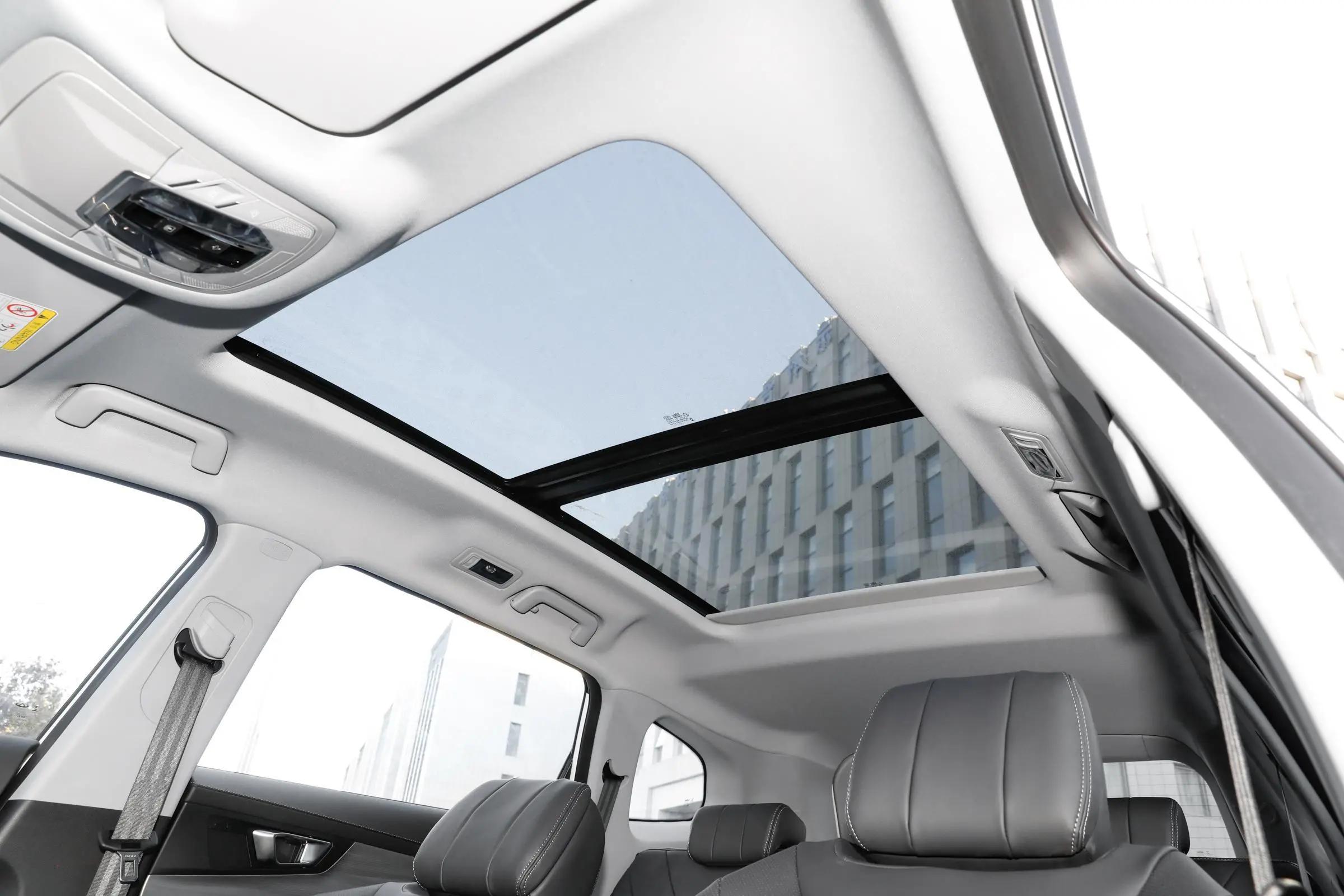 奇瑞瑞虎8plus2.0t最新款售价,新款奇瑞瑞虎8plus官图