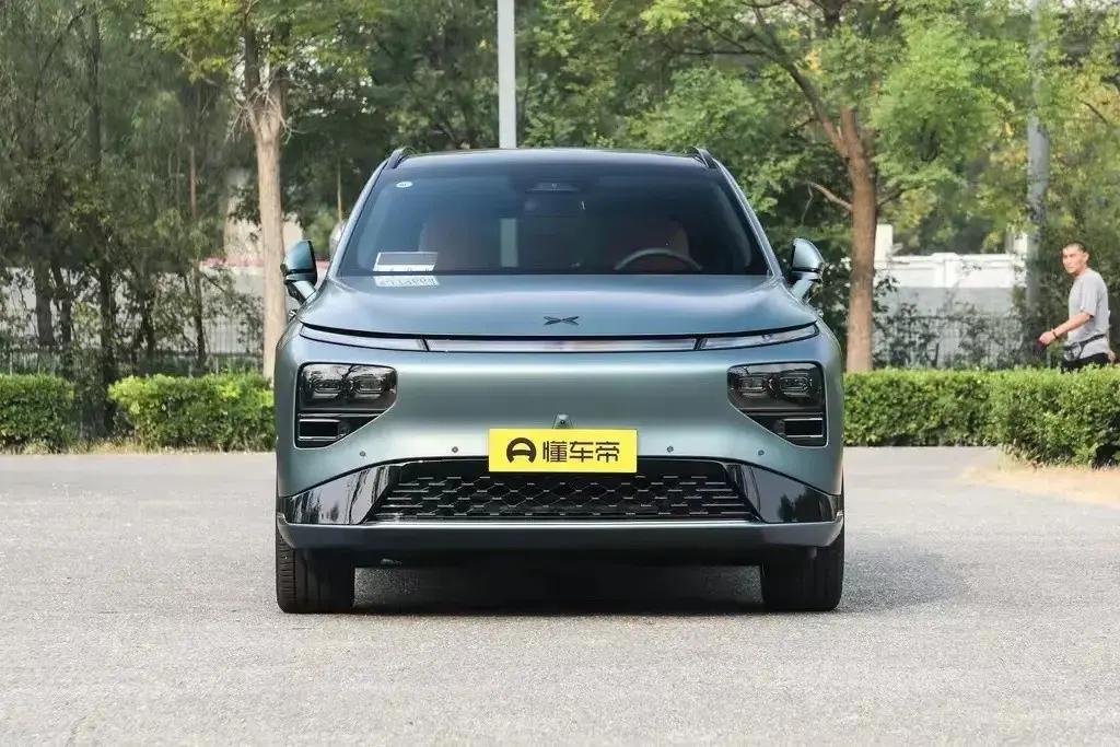 小鹏g9570版本和702版本如何选择,小鹏g9首秀充电5分钟续航200公里