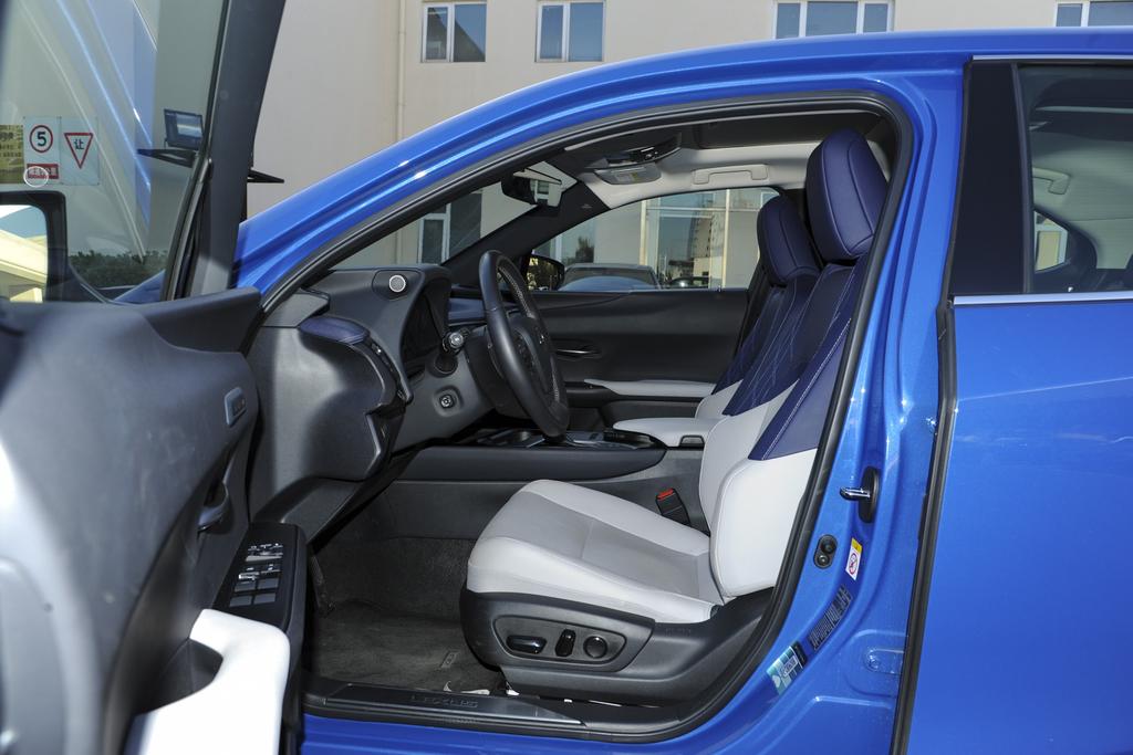 浓情三月感恩成长,浓情三月精彩纷呈三八妇女节特辑