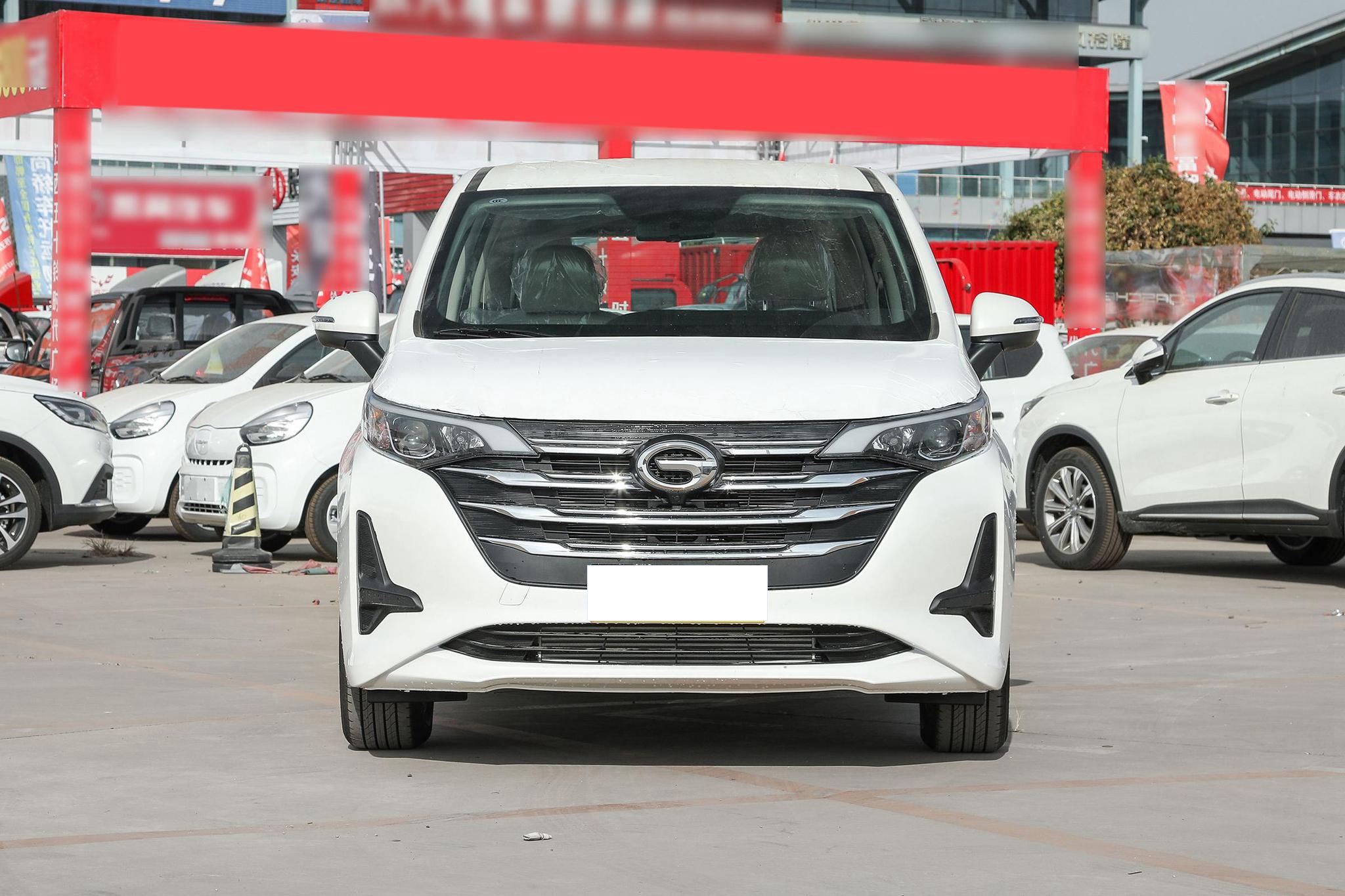 这2款mpv空间实用油耗低,家用空间大省油耐操的5座mpv