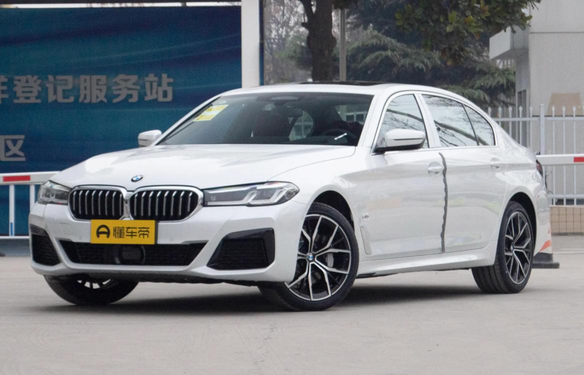 宝马5系和捷豹xfl隔音对比,宝马5系跟捷豹xfl灯一样的吗