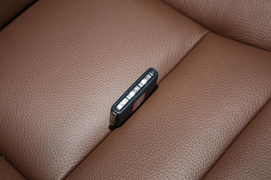 沃尔沃v90智远试驾测评,此地无垠试驾沃尔沃v90cc