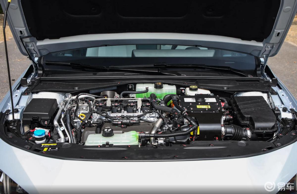 广汽新款四驱车型,售价1828万广汽推出新款家轿