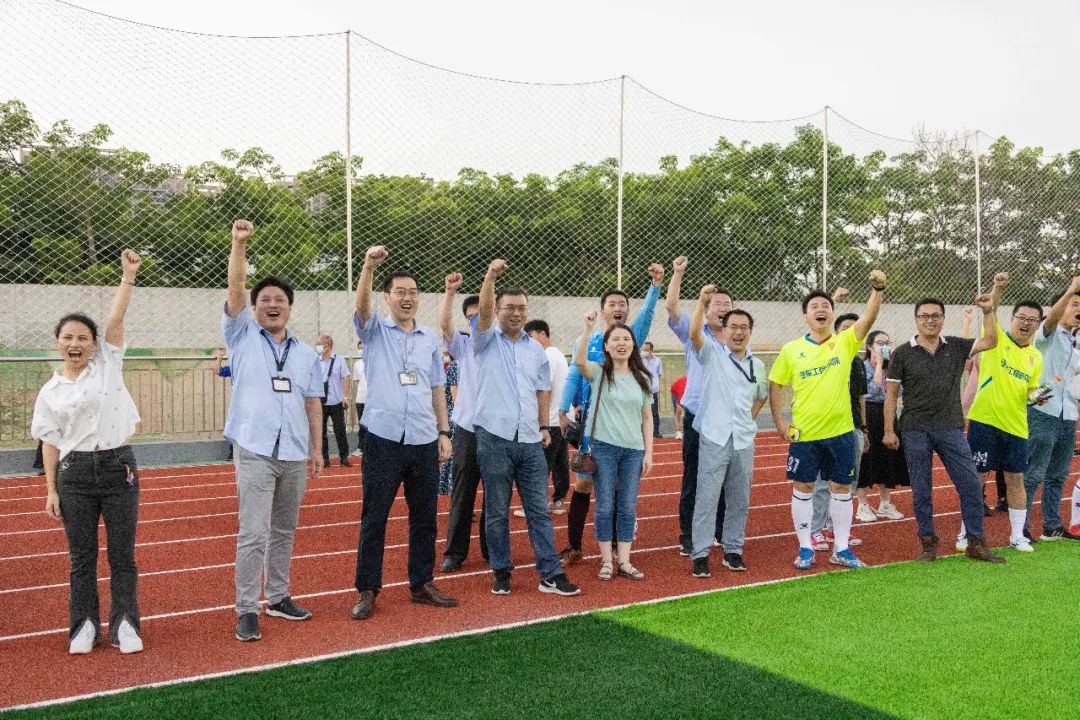 比亚迪人工避让,比亚迪接人模式