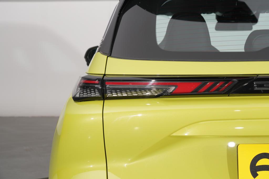 超跑同款技术，一公里6毛，体验北汽魔方。