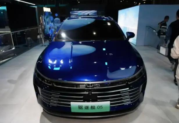 驱逐舰05的120公里豪华版本配置,驱逐舰05动力对比迈腾