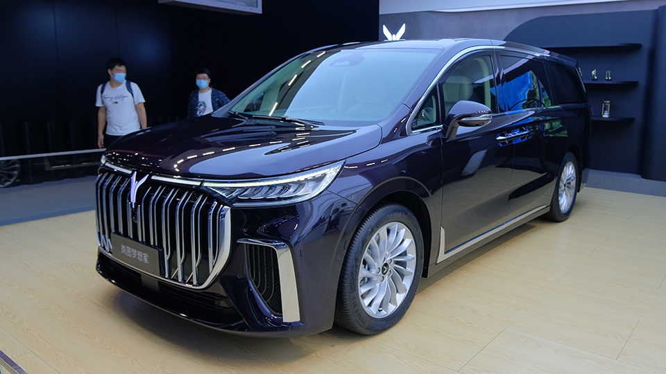 岚图mpv到底值不值得购买,2024款岚图梦想家mpv顶配评测