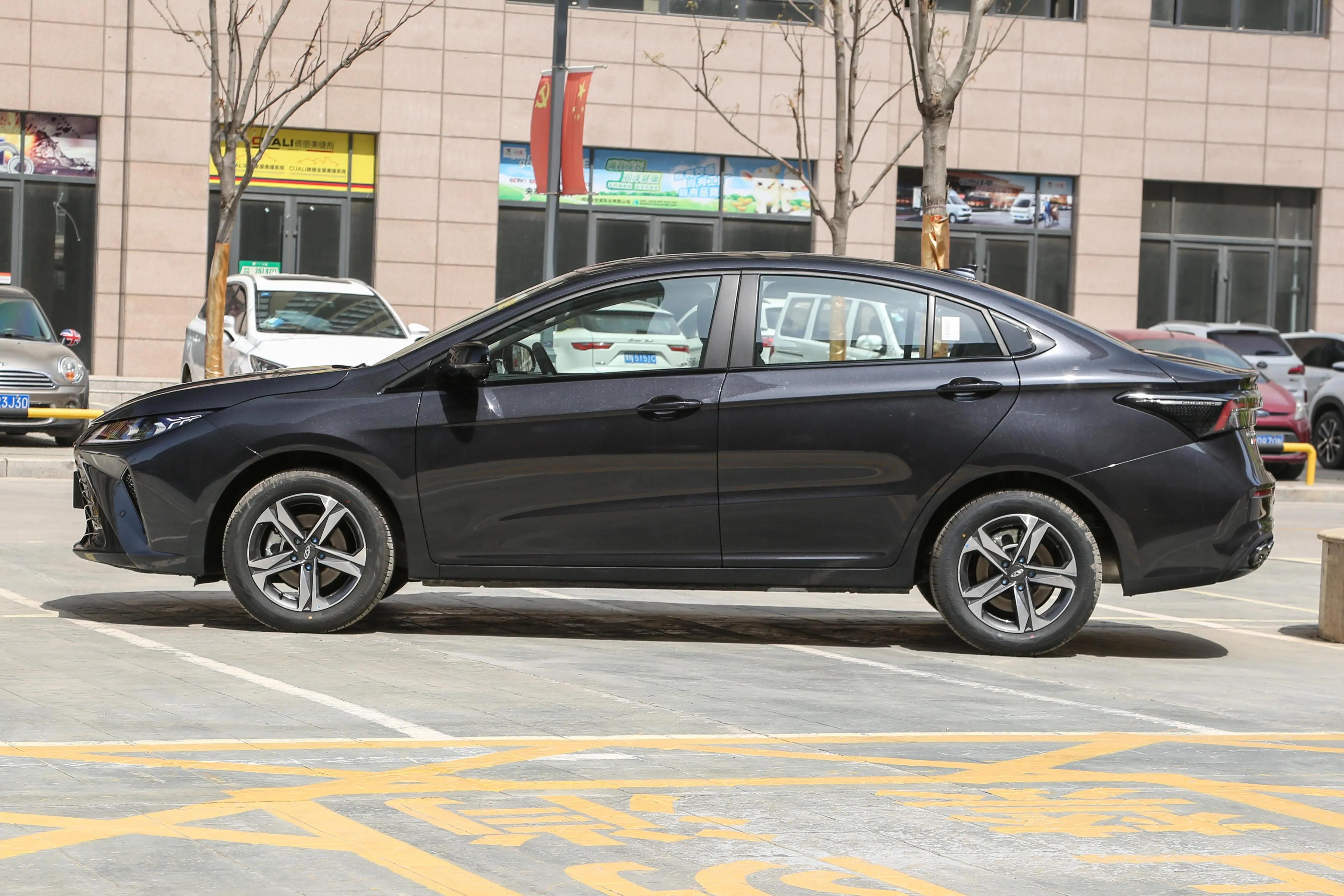 新款艾瑞泽5GT申报图,艾瑞泽5gt新车型将上市