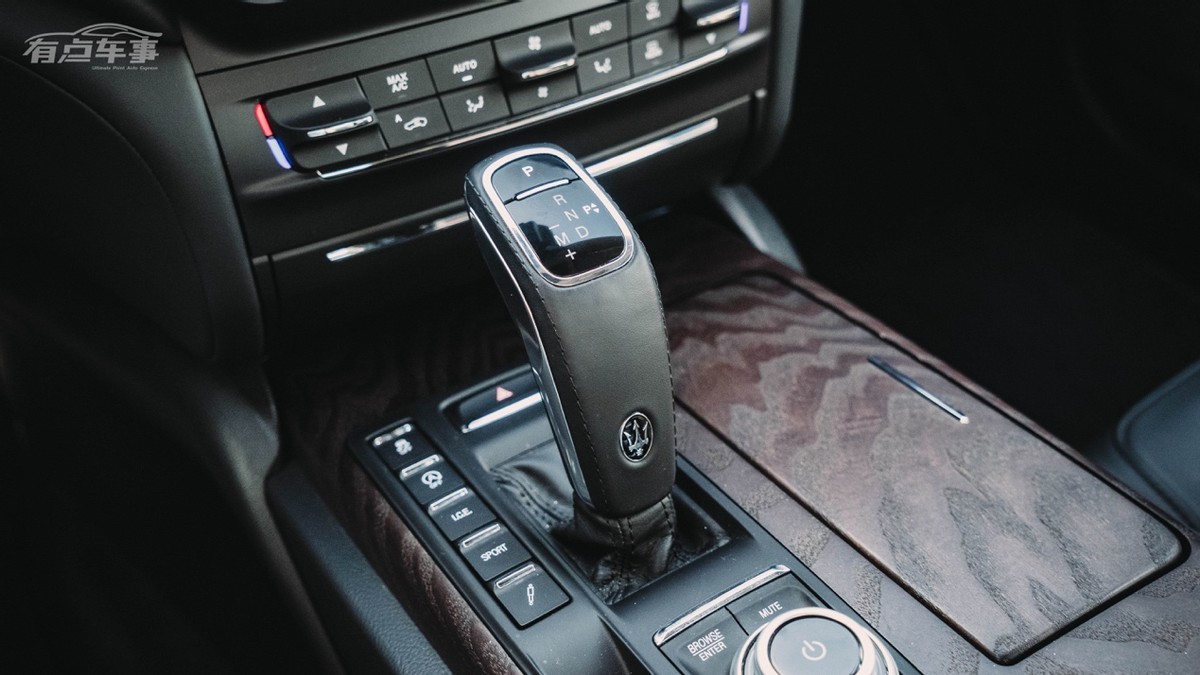 v6大排量自吸发动机,v6大排量跑车