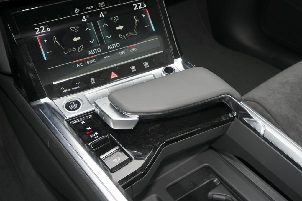 奥迪e-tron欧美销售,奥迪e-tron限时特惠