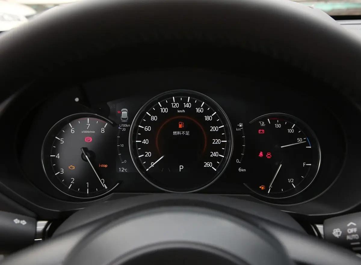 日产逍客与马自达cx-4哪个好,马自达cx-5和逍客哪个后排大