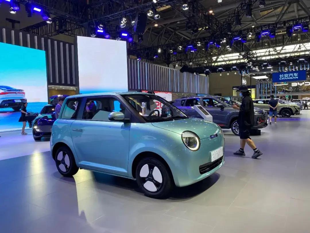 试驾长安Lumin糯玉米,谁说微电车都是粗糙和廉价?