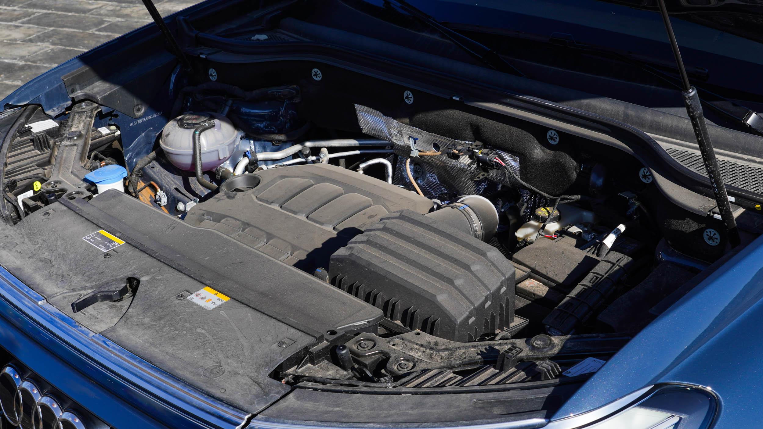 奥迪q66座suv什么时候上市的,奥迪q6奔驰gle350宝马x5怎么选择