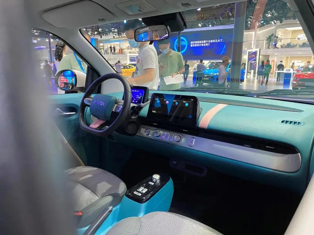 长安Lumin上班代步接娃放学,好工具