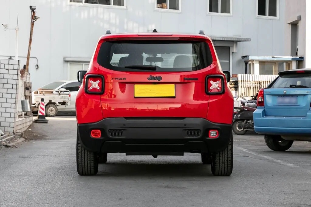 广汽菲克jeep自由侠最低价位,广汽菲克jeep自由侠2019款