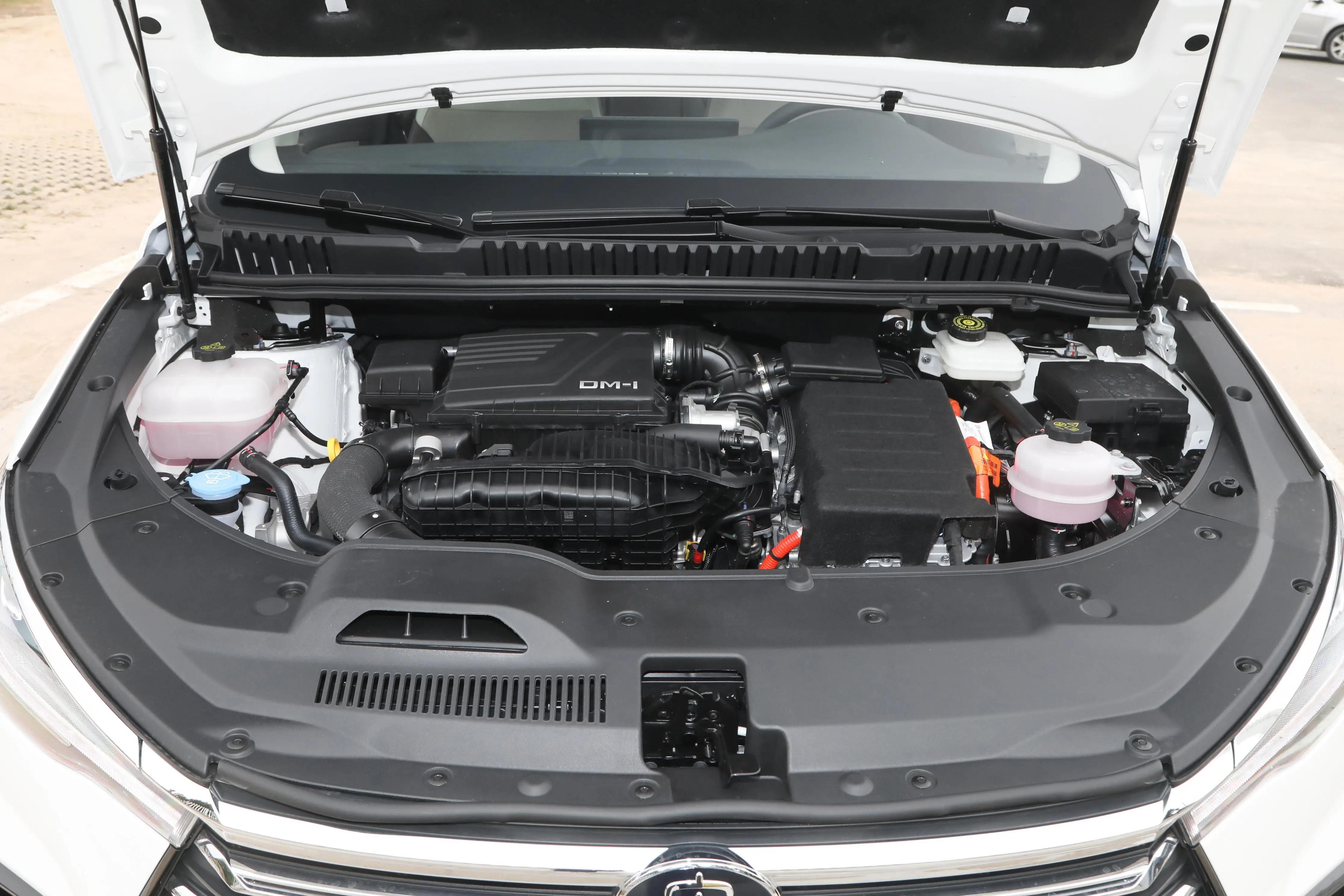 宋maxdm-i低配没有6座,宋maxdmi次顶配选6座