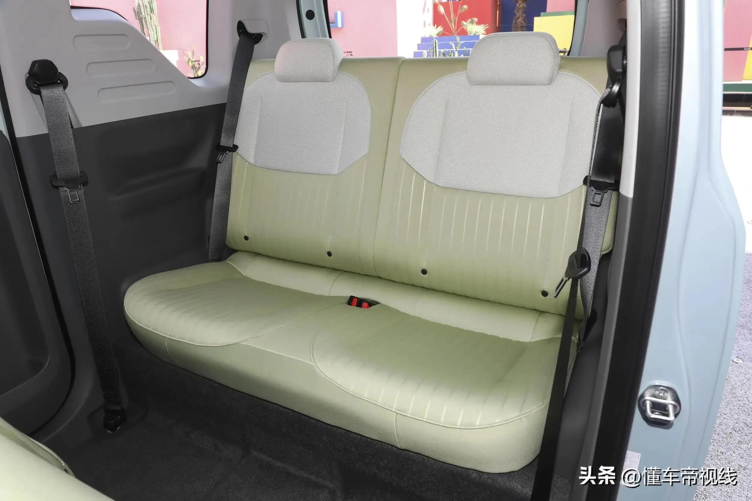 吉利熊猫和五菱mini,吉利熊猫mini电动车价格