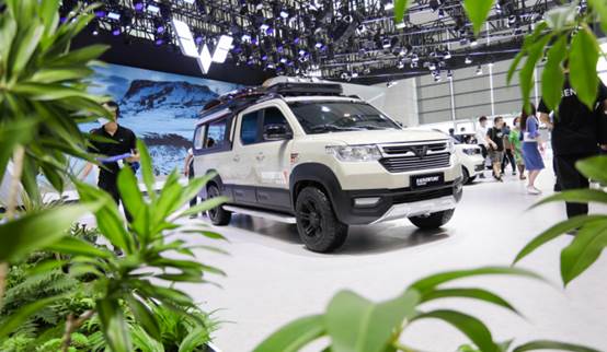 五菱车既能拉人又能拉货,五菱造越野车