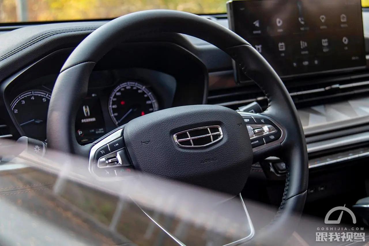 吉利远景X6Pro还值得购买吗,吉利远景x6pro自动挡图片