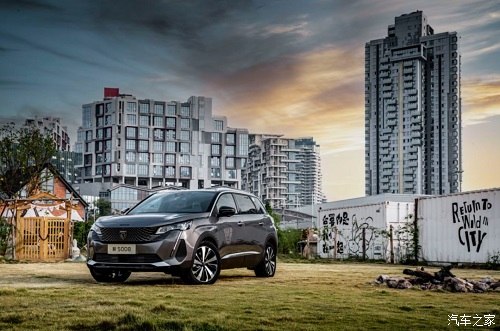 标致5008雪铁龙suv天逸c5,标致5008suv5座后排放倒吗