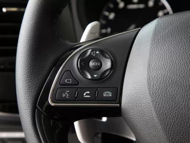 全新三菱欧蓝德配置怎么选,2.4l七座版