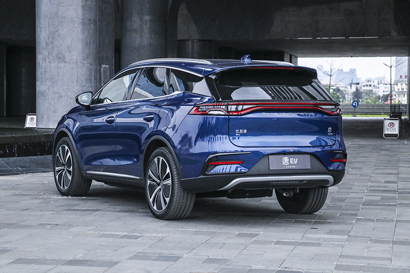 比亚迪唐ev2022全新改款上市,新款比亚迪唐ev售27.98-33.98万元