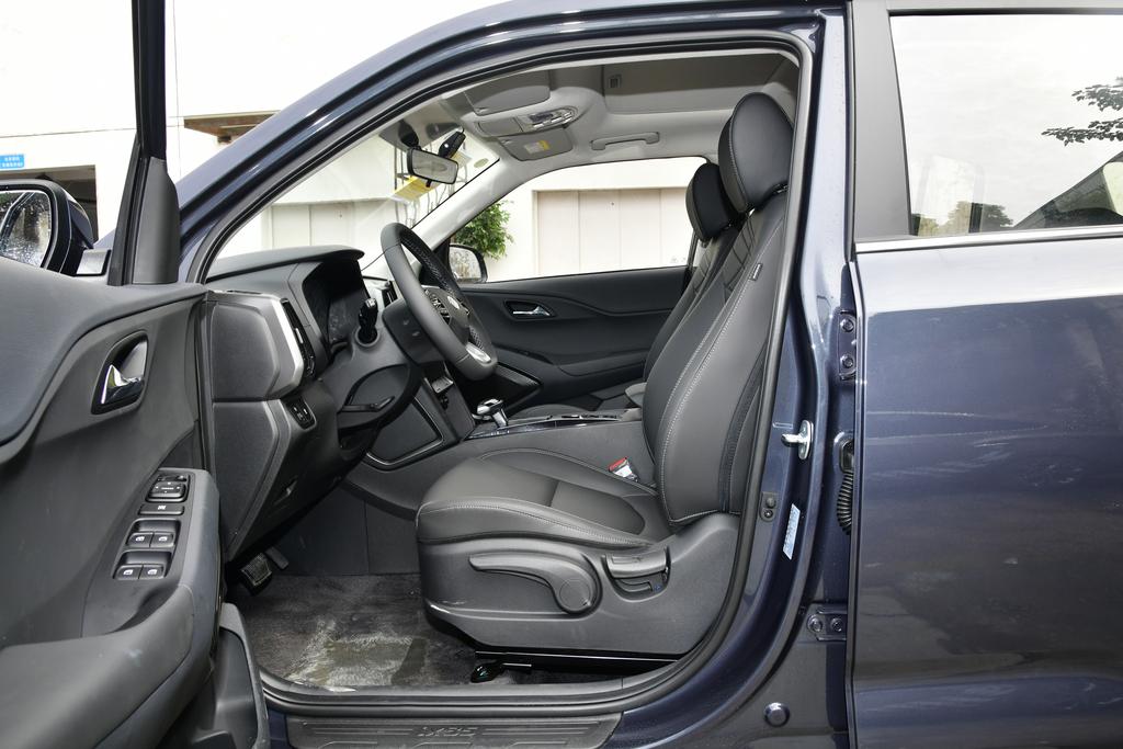 全新ix35春季钜惠1万赠装饰豪礼,现代ix35有团购价格吗