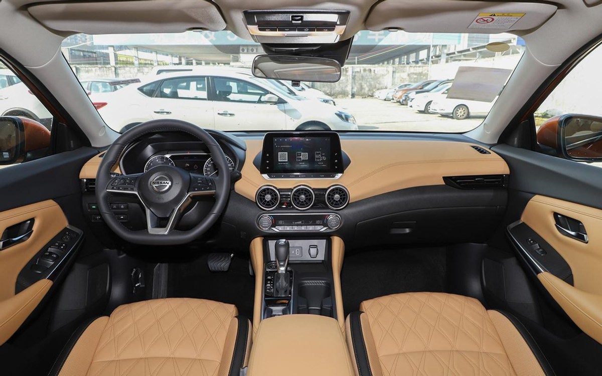 轩逸2020款和卡罗拉2020款哪个好,卡罗拉价格与轩逸比哪个值得买