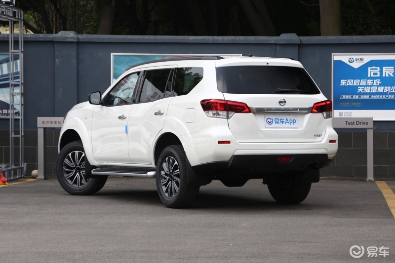 国产可家用可越野的硬派suv推荐,50万以上性价比高的硬派越野suv