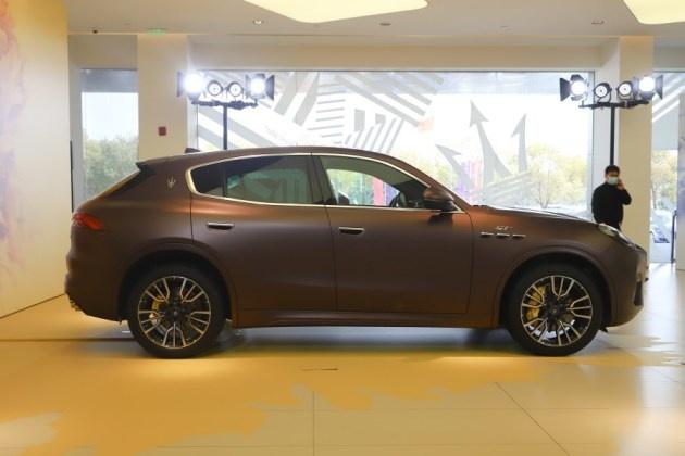 玛莎拉蒂新suvgrecale,玛莎新中型越野车grecale