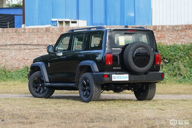 国产可家用可越野的硬派suv推荐,50万以上性价比高的硬派越野suv