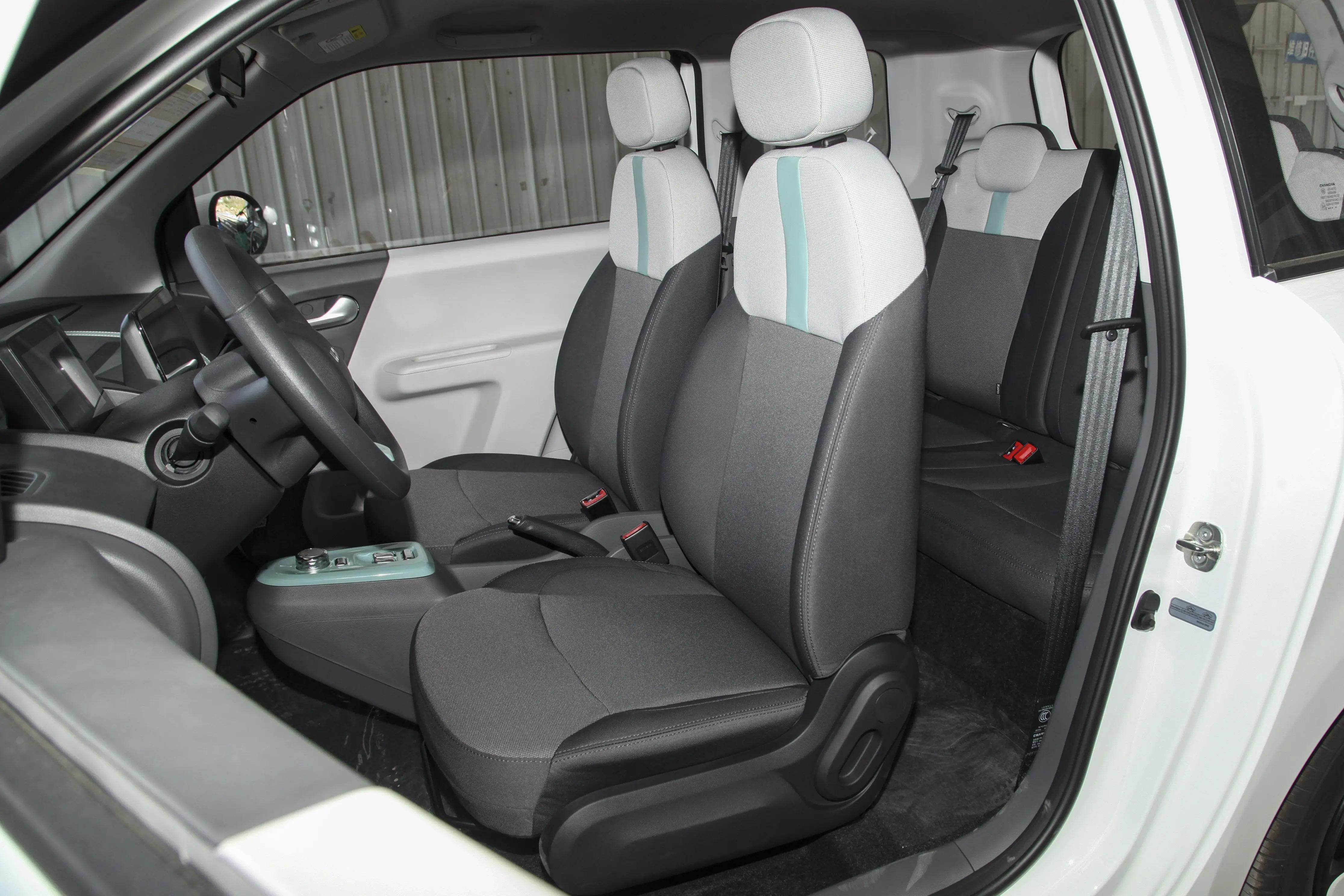 长安lumin售价3.99万,长安lumin官方售价4座