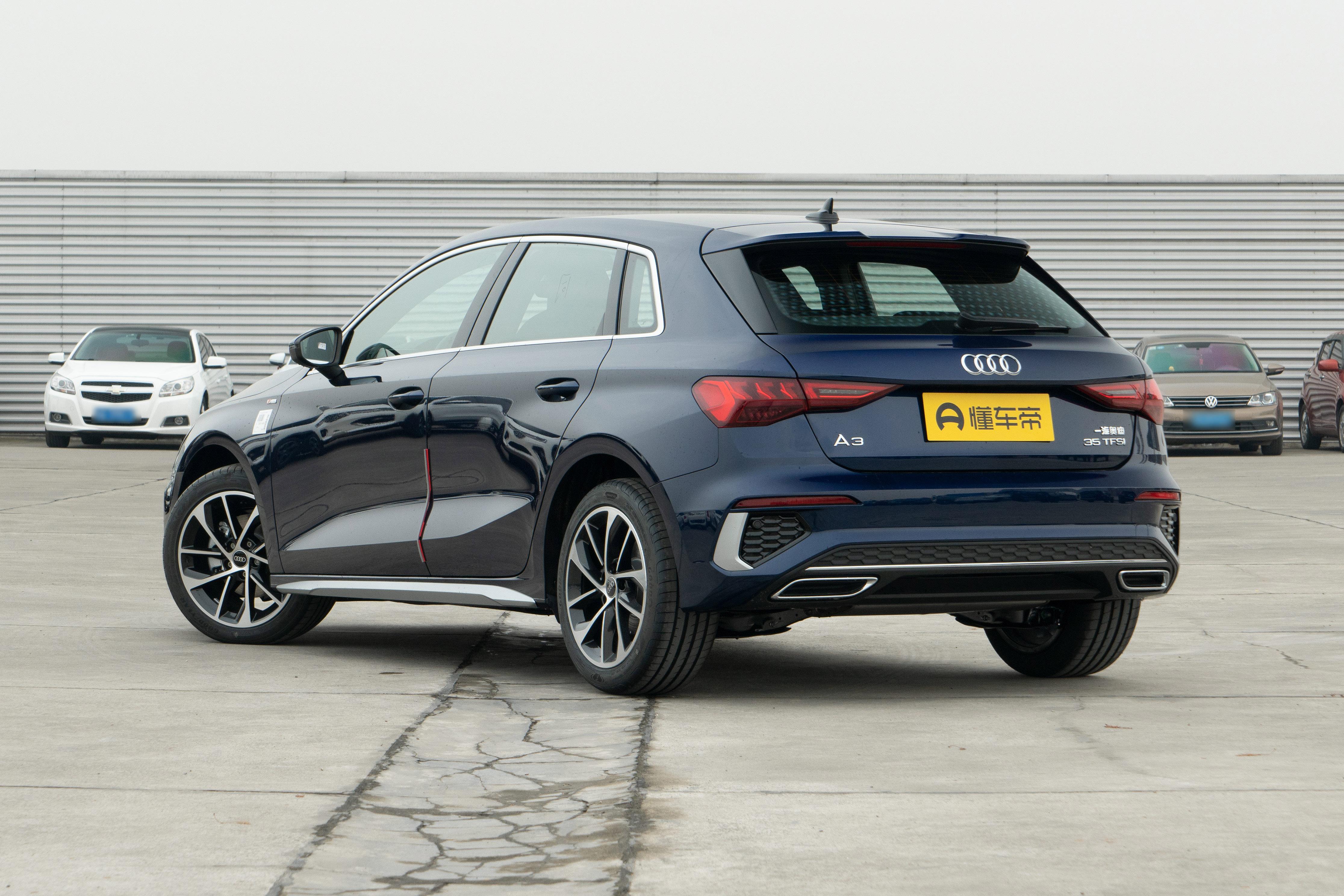 20万买奥迪a3l值吗,奥迪a3l2022款低配版