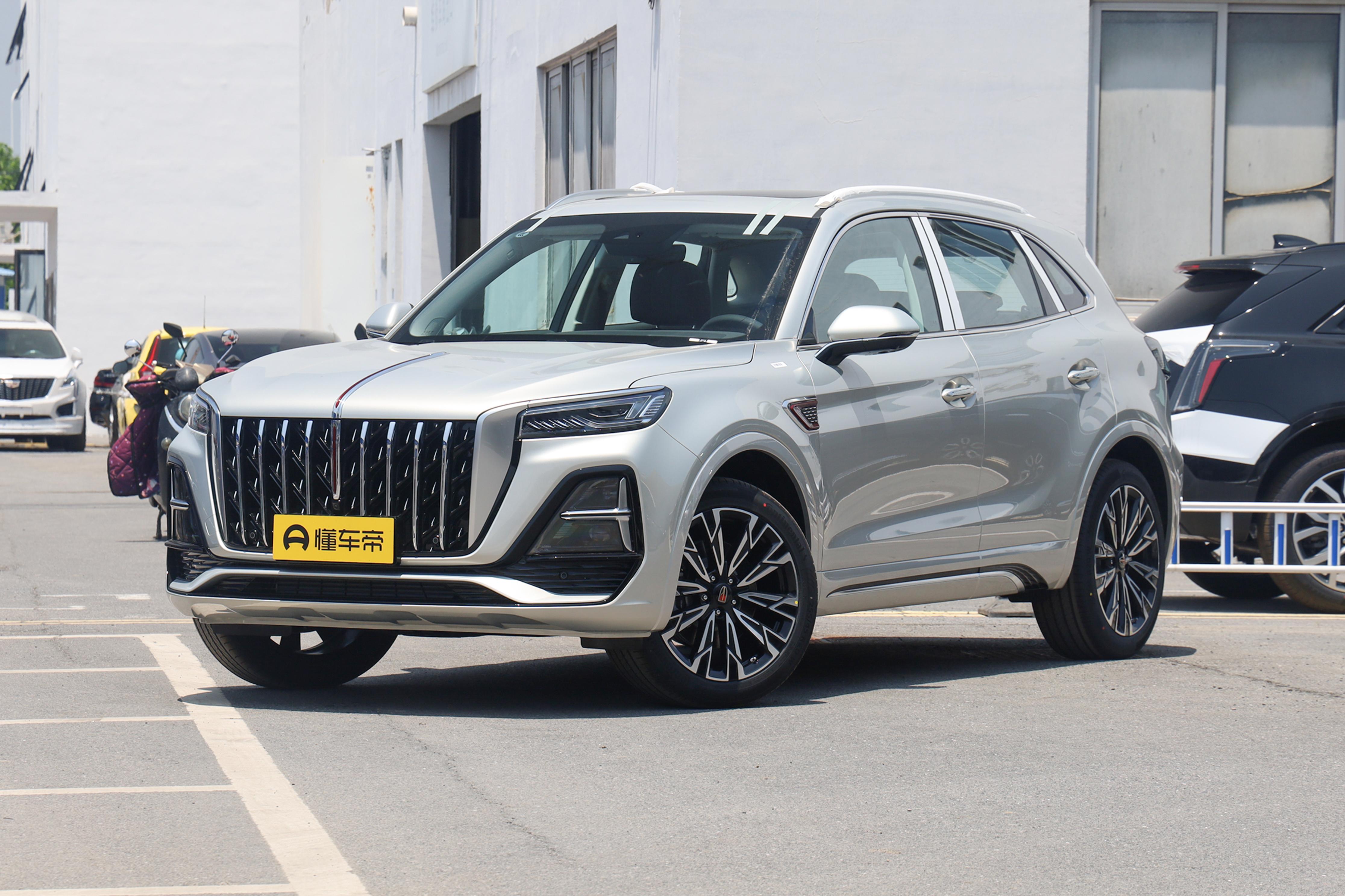 全新2022四驱顶配红旗hs5测评,柯迪亚克冠道红旗hs5哪个性价比高