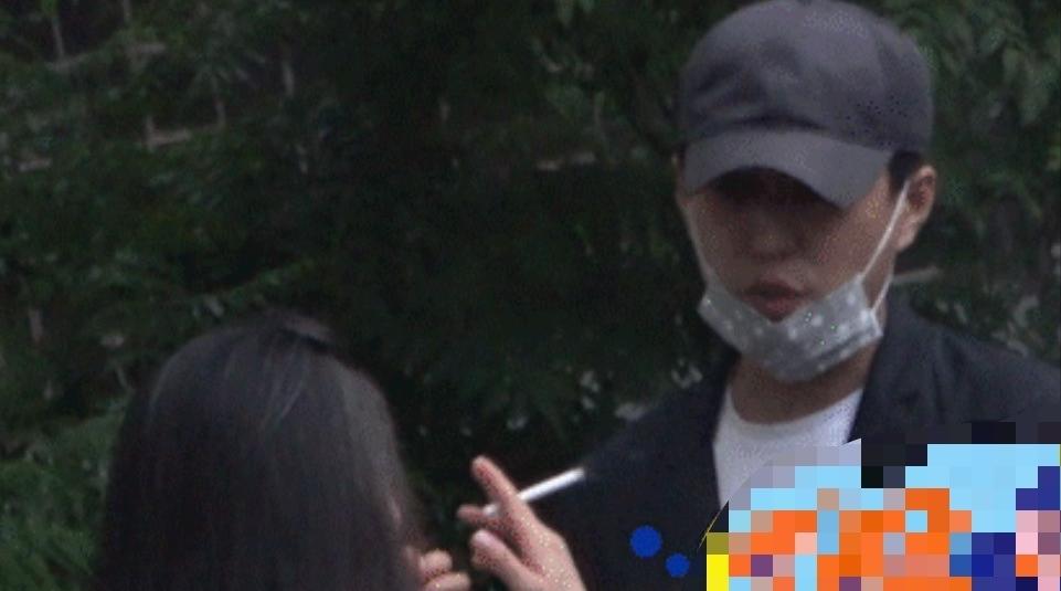 靳东和李佳婚后的故事,靳东李佳婚姻和家庭