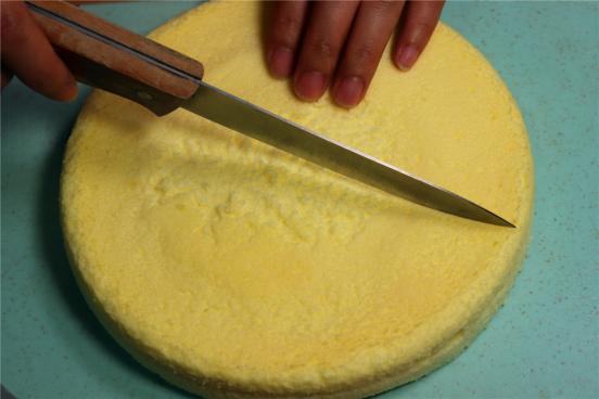 最简单的蛋糕做法不回缩不开裂,五分钟懒人蛋糕做法不用柠檬