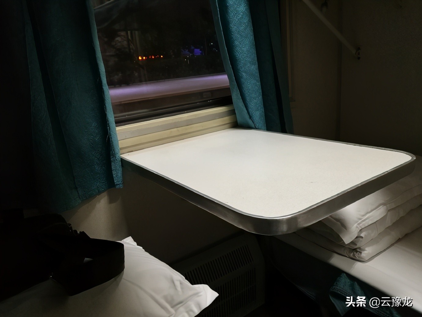 从深圳坐火车到海南海口要多久,从深圳站去湛江火车