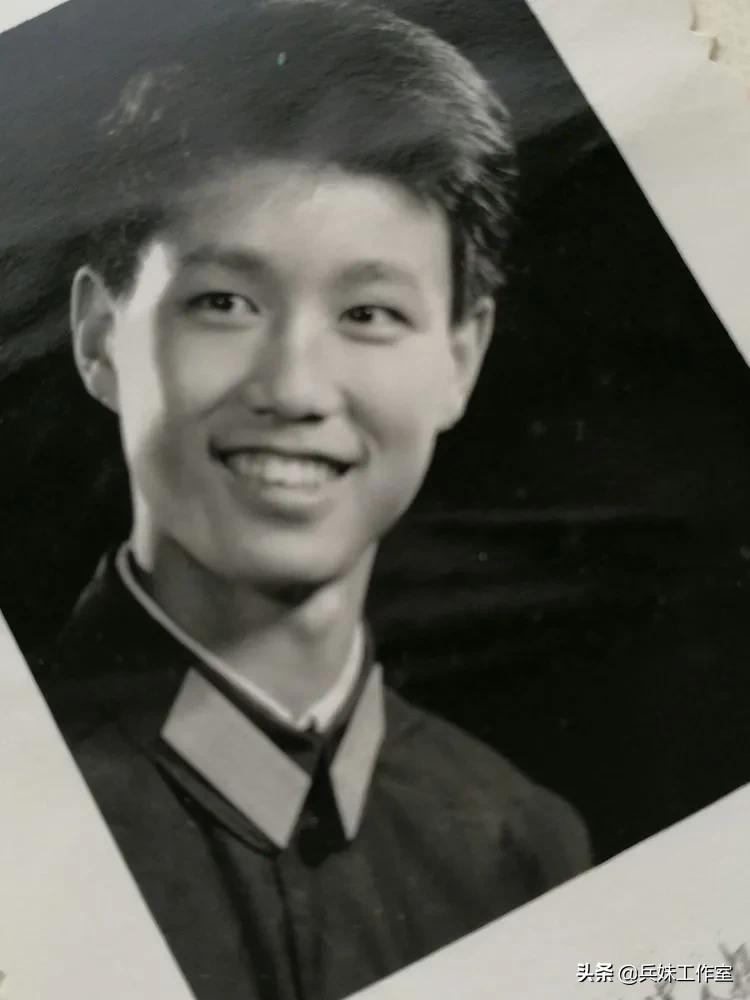 1978年，我这个文艺兵走上了那场血与火的战场