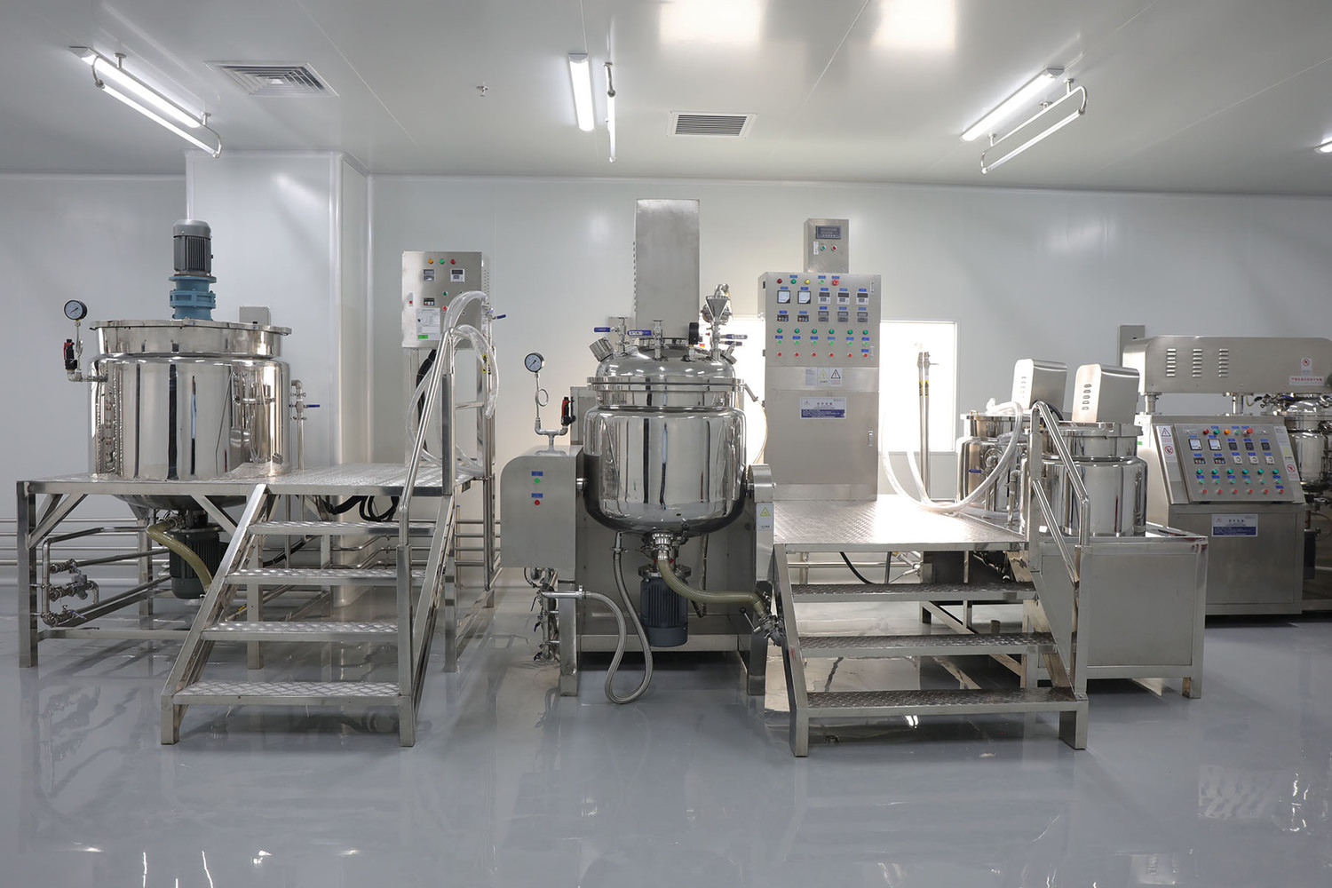 广东美白化妆品oem加工,广东化妆品加工oem