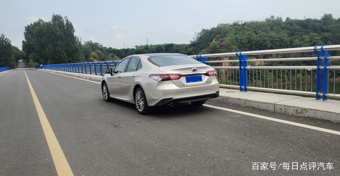 凯美瑞风噪大怎么回事,06款凯美瑞开到100到120有顿挫感